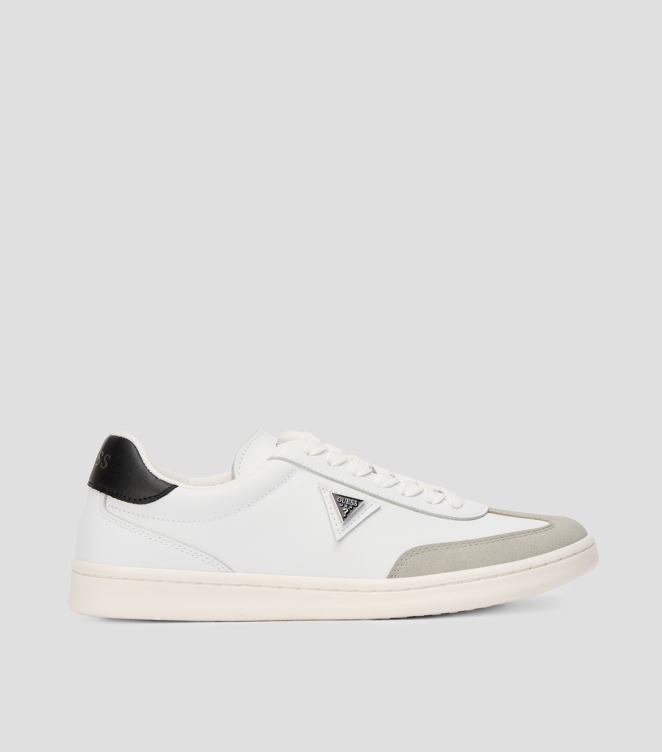 Tenis casuales en piel Hombre